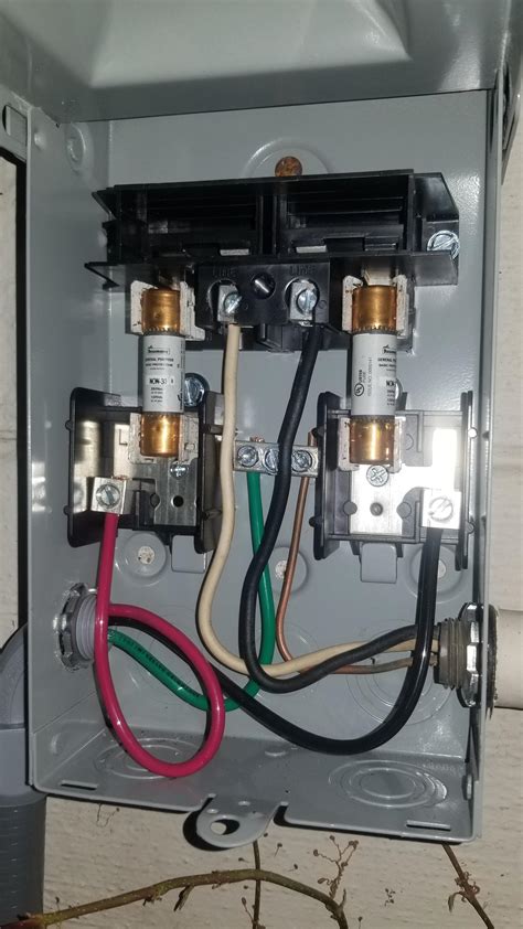 can a disconnect be used as a junction box|how to use ac disconnect.